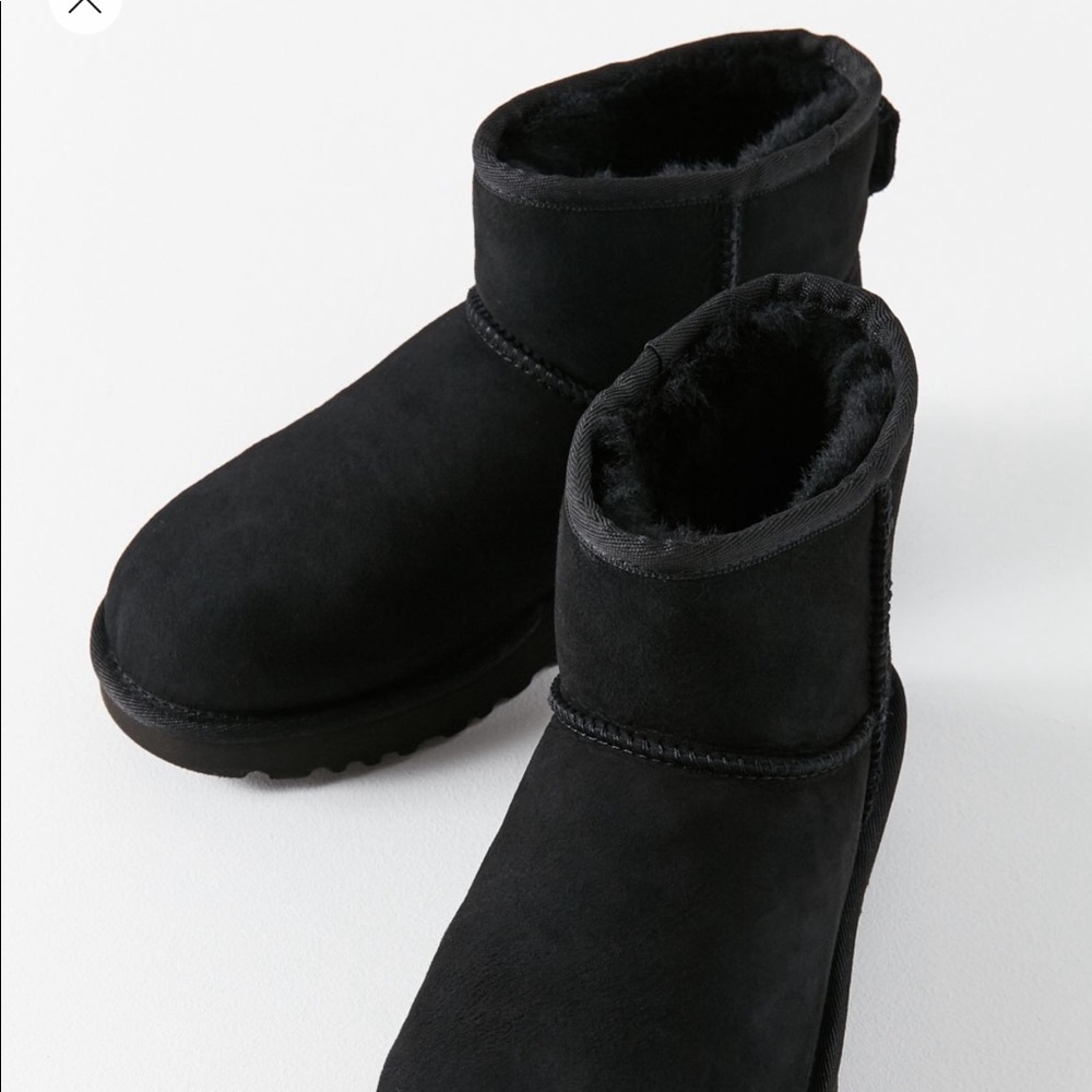 UGG Classic Mini Ankle Boot
